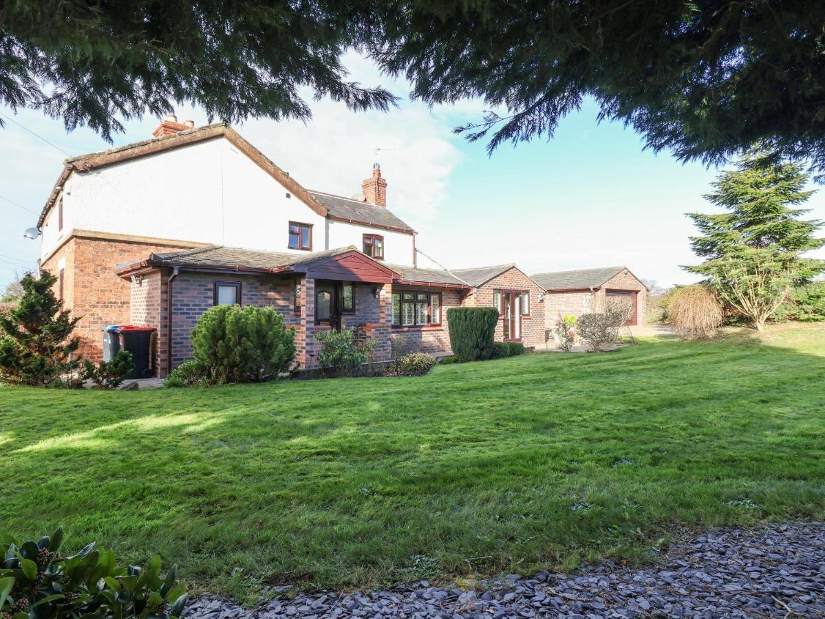 4 Green Farm Cottage Честер Экстерьер фото
